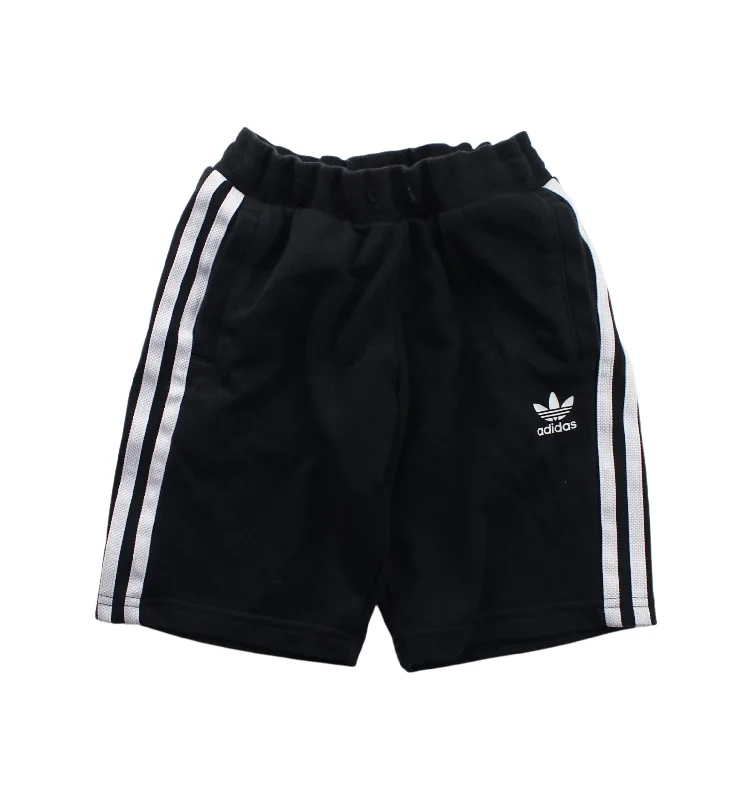 Adidas Shorts 6T - 7Y