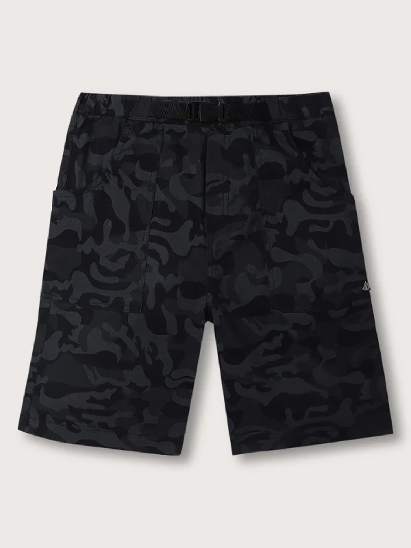 Blue Giraffe Boys Black Printed Regular Fit Shorts